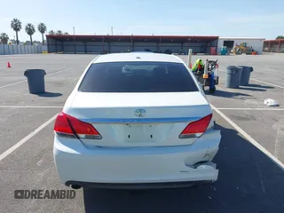 2011 Toyota Avalon with VIN 4T1BK3DB0BU414192, listed as a IAAI auction lot 42099301 with 220,967 mi miles and . Bid and sale history available at carsss.com. Image 16.
