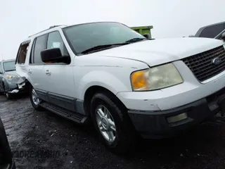 2004 Ford Expedition Special Service with VIN 1FMPU16L94LB64096, listed as a IAAI auction lot 41417984 with 1 mi miles. Bid and sale history available at carsss.com. Image 1.