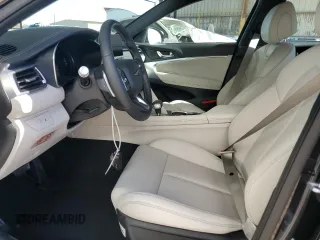 2025 Genesis G70 2.5T with VIN KMTG34SC4SU149867, listed as a Copart auction lot 85691544 with 2,338 mi miles and Clean Title. Bid and sale history available at DreamBid. Image 7.