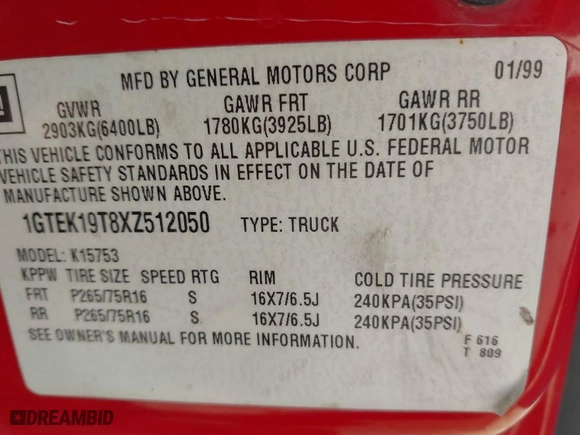 1999 GMC New Sierra 1500 SLE with VIN 1GTEK19T8XZ512050, listed as a IAAI auction lot 41663198 with 183,266 mi miles. Bid and sale history available at carsss.com. Image 9.