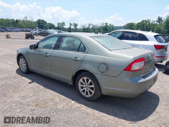 2008 Mercury Milan with VIN 3MEHM07Z88R668733, listed as a IAAI auction lot 42713309 with 124,110 mi miles and . Bid and sale history available at DreamBid. Image 3.