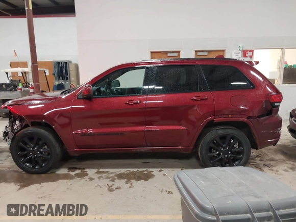 2022 Jeep Grand Cherokee Laredo X z VIN 1C4RJFAGXNC117898, wystawiony jako IAAI lot #41662006 z przebiegiem 64 546 mil mil oraz . Historia ofert i sprzedaży dostępna na DreamBid. Obrazek 15.