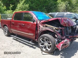 2019 Ram 1500 Limited z VIN 1C6SRFHT6KN809600, wystawiony jako IAAI lot #42323902 z przebiegiem Nie podano mil oraz . Historia ofert i sprzedaży dostępna na DreamBid. Obrazek 1.