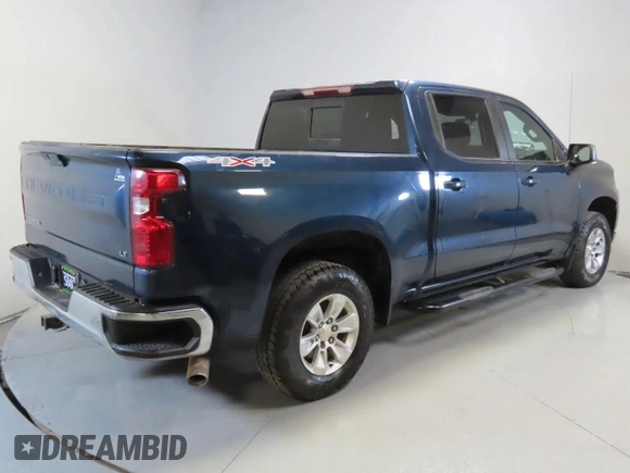 2021 Chevrolet Silverado 1500 LT with VIN 3GCUYDED2MG190396, listed as a Copart auction lot 48331035 with 101,417 mi miles and Clean Title. Bid and sale history available at carsss.com. Image 4.
