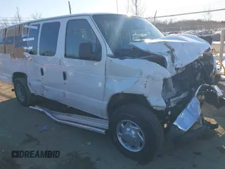 2010 Ford Econoline Passenger XL with VIN 1FBSS3BLXADA00923, listed as a IAAI auction lot 41327434 with 229,175 mi miles. Bid and sale history available at carsss.com. Image 1.