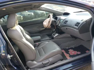 2008 Honda Civic Cpe EX-L with VIN 2HGFG12908H505374, listed as a IAAI auction lot 41332836 with 174,313 mi miles. Bid and sale history available at carsss.com. Image 5.