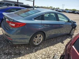 2015 Hyundai Sonata SE z VIN 5NPE24AF0FH200687, wystawiony jako Copart lot #55123525 z przebiegiem 111 325 mil mil oraz Szkoda całkowita • Salvage title. Historia ofert i sprzedaży dostępna na DreamBid. Obrazek 3.