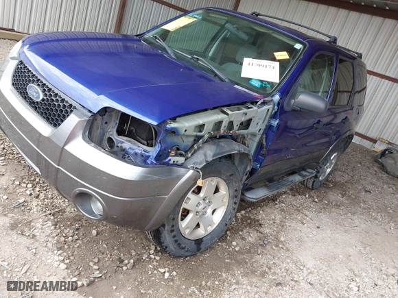 2006 Ford Escape XLT with VIN 1FMYU03166KC05651, listed as a IAAI auction lot 41799174 with 114,594 mi miles. Bid and sale history available at carsss.com. Image 17.