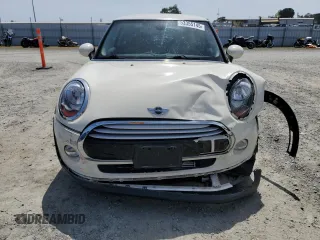 2015 MINI Hardtop with VIN WMWXM5C55F3A60385, listed as a Copart auction lot 53355145 with 34,565 mi miles and Salvage title. Bid and sale history available at DreamBid. Image 5.