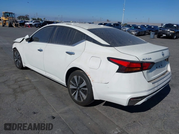 2021 Nissan Altima SV with VIN 1N4BL4DV8MN310134, listed as a IAAI auction lot 42418448 with 96,140 mi miles and . Bid and sale history available at DreamBid. Image 3.