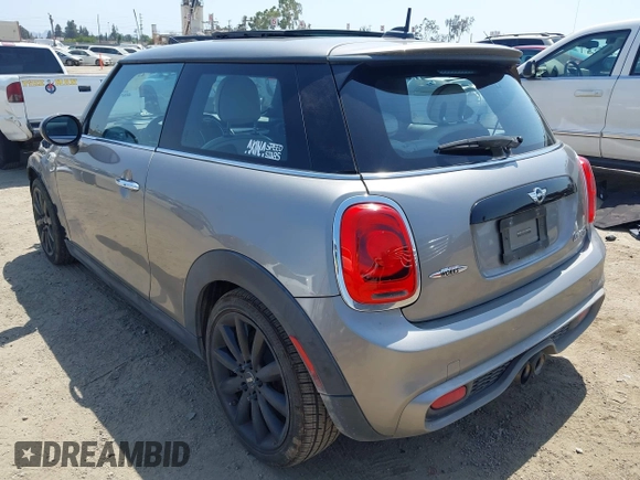 2017 MINI Hardtop Cooper S with VIN WMWXP7C34H2C61768, listed as a IAAI auction lot 42579522 with 67,876 mi miles and . Bid and sale history available at DreamBid. Image 3.