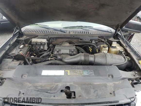 2005 Ford Expedition Limited with VIN 1FMFU20585LA67808, listed as a Copart auction lot 51276915 with 242,206 mi miles and Salvage Title. Bid and sale history available at carsss.com. Image 12.