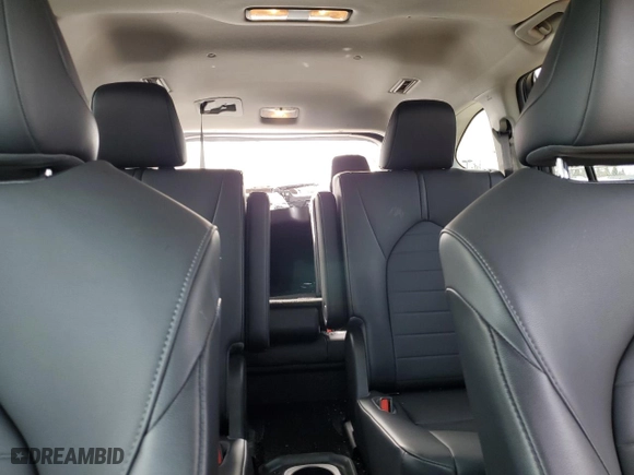 2020 Toyota Highlander XLE with VIN 5TDGZRBH9LS517682, listed as a Copart auction lot 47233105 with 28,205 mi miles and Salvage Title. Bid and sale history available at carsss.com. Image 10.