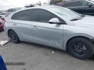 2022 Hyundai Ioniq Blue with VIN KMHC65LC2NU284905, listed as a IAAI auction lot 42193497 with 86,154 mi miles and . Bid and sale history available at DreamBid. Image 13.