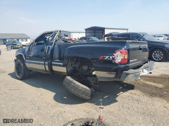 2002 Chevrolet Silverado 1500 LS with VIN 1GCEK14T02Z111673, listed as a Copart auction lot 68922974 with 0 mi miles and Clean Title. Bid and sale history available at carsss.com. Image 2.