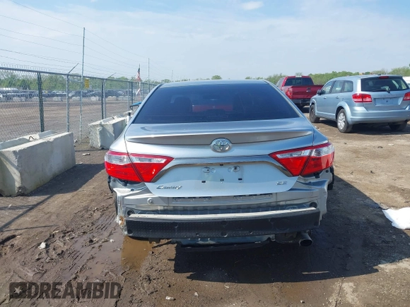 2015 Toyota Camry XLE with VIN 4T1BF1FK9FU912662, listed as a IAAI auction lot 42167247 with 206,295 mi miles and . Bid and sale history available at DreamBid. Image 17.