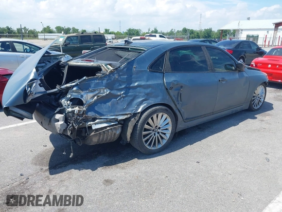 2014 Hyundai Equus Signature with VIN KMHGH4JH4EU082362, listed as a IAAI auction lot 40009982 with 104,388 mi miles and . Bid and sale history available at DreamBid. Image 4.
