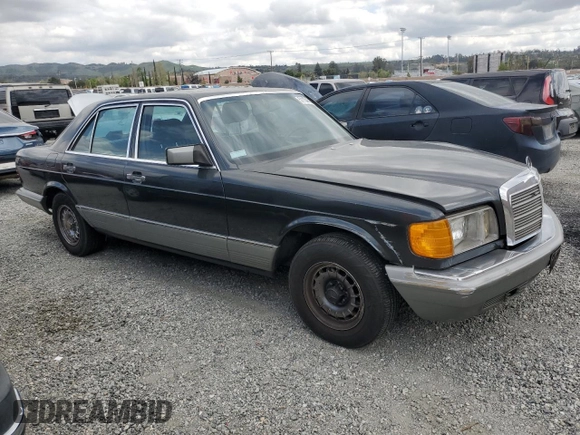1985 Mercedes-Benz 300 with VIN WDBCB20C8FA141333, listed as a Copart auction lot 51154565 with 123,377 mi miles and Clean Title. Bid and sale history available at DreamBid. Image 4.