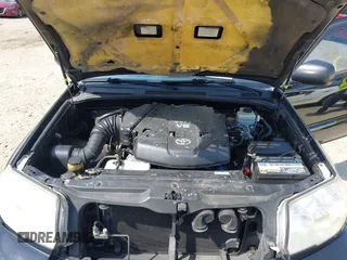 2007 Toyota 4Runner SR5 with VIN JTEZU14R978069108, listed as a IAAI auction lot 42080550 with 188,589 mi miles. Bid and sale history available at carsss.com. Image 10.