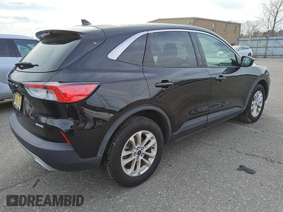 2020 Ford Escape SE with VIN 1FMCU9G62LUC73515, listed as a Copart auction lot 44408915 with 34,753 mi miles and Clean Title. Bid and sale history available at DreamBid. Image 3.