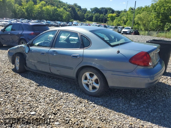 2001 Ford Taurus SE with VIN 1FAFP53U61A161763, listed as a Copart auction lot 43317165 with 64,025 mi miles and Salvage title. Bid and sale history available at DreamBid. Image 2.