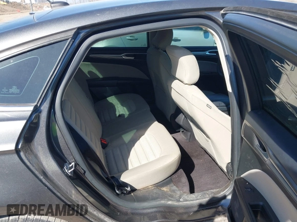 2017 Ford Fusion S with VIN 3FA6P0G72HR140903, listed as a IAAI auction lot 41782272 with 180,064 mi miles. Bid and sale history available at carsss.com. Image 8.