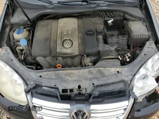 2006 Volkswagen Jetta 2.5L with VIN 3VWRF71K16M765137, listed as a Copart auction lot 57468505 with 205,439 mi miles and Salvage title. Bid and sale history available at DreamBid. Image 11.