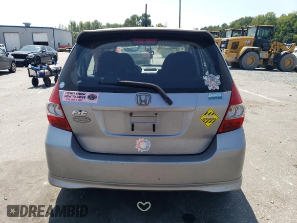 2007 Honda Fit Sport with VIN JHMGD38657S058051, listed as a Copart auction lot 69014644 with 189,714 mi miles and Salvage Title. Bid and sale history available at carsss.com. Image 6.