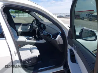 2023 BMW X5 xDrive40i with VIN 5UXCR6C09P9R25706, listed as a IAAI auction lot 42446957 with 34,004 mi miles and . Bid and sale history available at DreamBid. Image 5.
