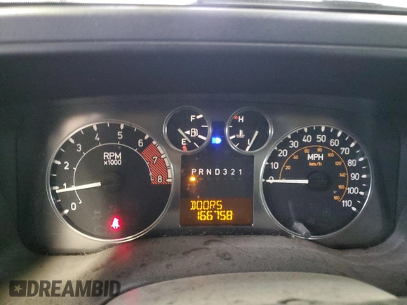 2006 Hummer H3 with VIN 5GTDN136868261212, listed as a Copart auction lot 82885214 with 166,758 mi miles and Clean Title. Bid and sale history available at DreamBid. Image 9.
