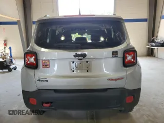 2016 Jeep Renegade Trailhawk with VIN ZACCJBCT3GPD16931, listed as a Copart auction lot 61857235 with 52,490 mi miles and Salvage title. Bid and sale history available at DreamBid. Image 6.