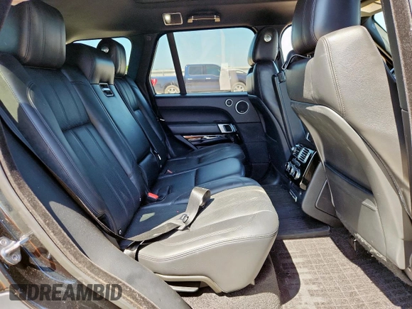 2014 Land Rover Range Rover HSE with VIN SALGS2WF1EA182740, listed as a Copart auction lot 61433785 with 153,874 mi miles and Salvage title. Bid and sale history available at DreamBid. Image 11.
