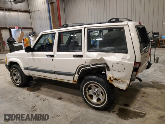 2000 Jeep Cherokee z VIN 1J4FF48S2YL104094, wystawiony jako Copart lot #57347705 z przebiegiem 75 948 mil mil oraz Nie do naprawy • Non repairable. Historia ofert i sprzedaży dostępna na DreamBid. Obrazek 2.