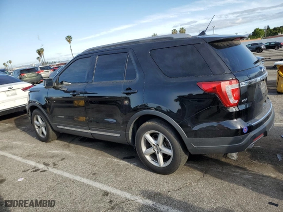 2018 Ford Explorer XLT with VIN 1FM5K7D88JGC72244, listed as a Copart auction lot 51465125 with 76,336 mi miles and Salvage Title. Bid and sale history available at carsss.com. Image 2.