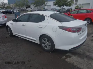 2014 Kia Optima LX with VIN KNAGM4AD9E5067764, listed as a IAAI auction lot 41911424 with 188,121 mi miles and . Bid and sale history available at DreamBid. Image 3.