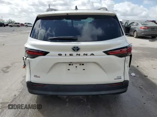 2021 Toyota Sienna XLE with VIN 5TDYRKEC0MS061455, listed as a Copart auction lot 47633565 with 64,782 mi miles and Salvage Title. Bid and sale history available at carsss.com. Image 6.