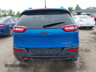 2017 Jeep Cherokee Trailhawk with VIN 1C4PJMBS2HW612792, listed as a IAAI auction lot 42373828 with 74,106 mi miles and . Bid and sale history available at DreamBid. Image 16.