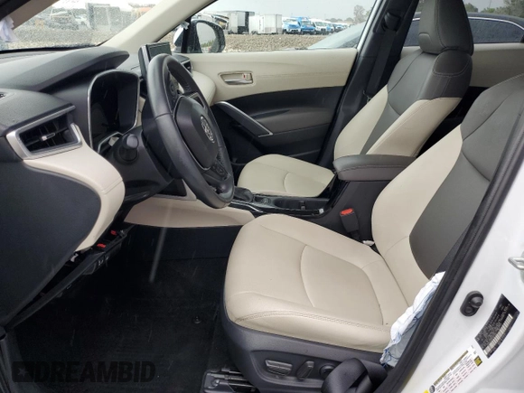 2023 Toyota Corolla Cross XLE с VIN 7MUDAAAG6PV071281, выставлен на аукционе Copart как лот 59691915 с пробегом Не указан миль и Списание • Salvage title. История ставок и продаж доступна на DreamBid. Изображение 7.