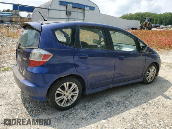 2009 Honda Fit Sport z VIN JHMGE88449S058618, wystawiony jako Copart lot #60717735 z przebiegiem 172 734 mil mil oraz Czysty tytuł • Clean title. Historia ofert i sprzedaży dostępna na DreamBid. Obrazek 3.