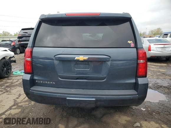 2019 Chevrolet Suburban LT with VIN 1GNSKHKC2KR215247, listed as a Copart auction lot 55659765 with 112,224 mi miles and Clean Title. Bid and sale history available at DreamBid. Image 6.