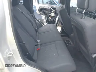 2012 Jeep Liberty Sport Latitude z VIN 1C4PJMAK6CW161974, wystawiony jako IAAI lot #42107863 z przebiegiem 157 912 mil mil oraz . Historia ofert i sprzedaży dostępna na DreamBid. Obrazek 8.