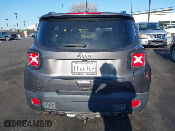 2021 Jeep Renegade Latitude z VIN ZACNJDBB2MPM79995, wystawiony jako IAAI lot #42009880 z przebiegiem 62 038 mil mil oraz . Historia ofert i sprzedaży dostępna na DreamBid. Obrazek 16.