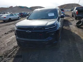 2024 Chevrolet Traverse AWD RS z VIN 1GNEVLKS1RJ208152, wystawiony jako IAAI lot #41586512 z przebiegiem 2 019 mil mil oraz . Historia ofert i sprzedaży dostępna na DreamBid. Obrazek 12.