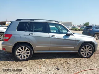 2012 Mercedes-Benz GLK-Class GLK 350 with VIN WDCGG8HB5CF769961, listed as a IAAI auction lot 42040954 with 148,771 mi miles. Bid and sale history available at carsss.com. Image 13.