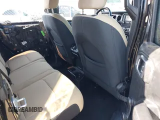2018 Jeep Wrangler Unlimited Sport S с VIN 1C4HJXDG4JW150840, выставлен на аукционе IAAI как лот 41674204 с пробегом 96 177 миль миль и . История ставок и продаж доступна на DreamBid. Изображение 8.
