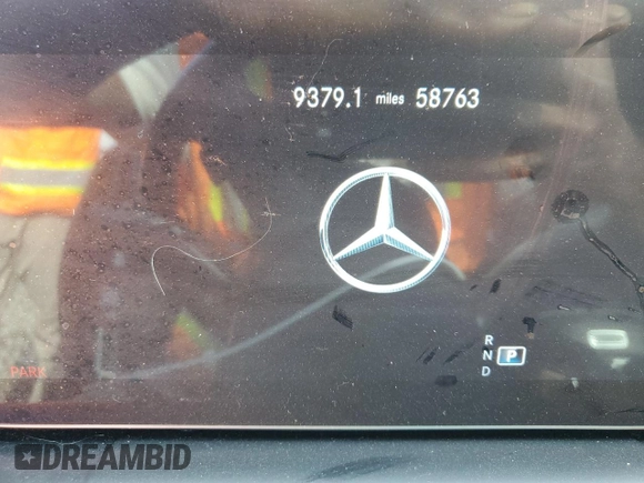 2021 Mercedes-Benz GLS 450 with VIN 4JGFF5KE8MA375869, listed as a Copart auction lot 61446704 with 58,763 mi miles and Salvage Title. Bid and sale history available at DreamBid. Image 9.