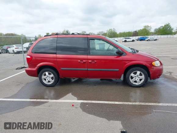 2006 Dodge Caravan SXT with VIN 1D4GP45R36B533131, listed as a IAAI auction lot 42097147 with 52,193 mi miles and . Bid and sale history available at DreamBid. Image 13.