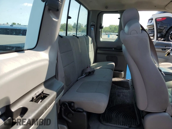 2006 Ford Super Duty F-250 XL with VIN 1FTSX21596EB37007, listed as a Copart auction lot 71109544 with 179,292 mi miles and Salvage Title. Bid and sale history available at carsss.com. Image 10.