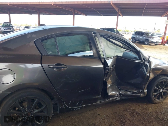 2010 Mazda 3 S Grand Touring with VIN JM1BL1S66A1301732, listed as a IAAI auction lot 42084477 with 166,281 mi miles and . Bid and sale history available at DreamBid. Image 13.