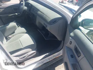 2006 Ford Taurus SE with VIN 1FAFP53U46A139008, listed as a IAAI auction lot 42023003 with 161,662 mi miles. Bid and sale history available at carsss.com. Image 5.